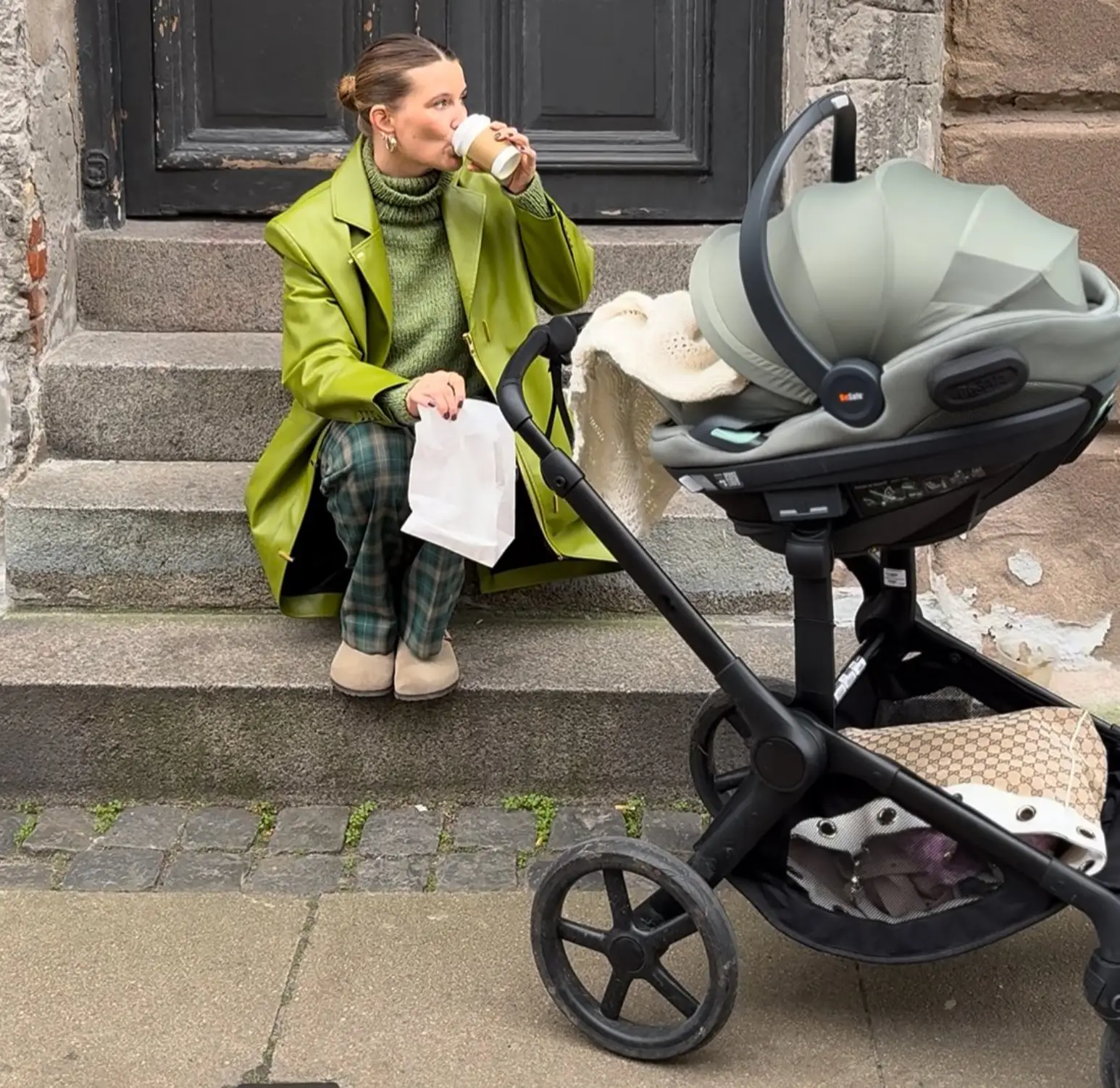 BeSafe Go Beyond 2 + Baza Beyond 0-13 kg cecha