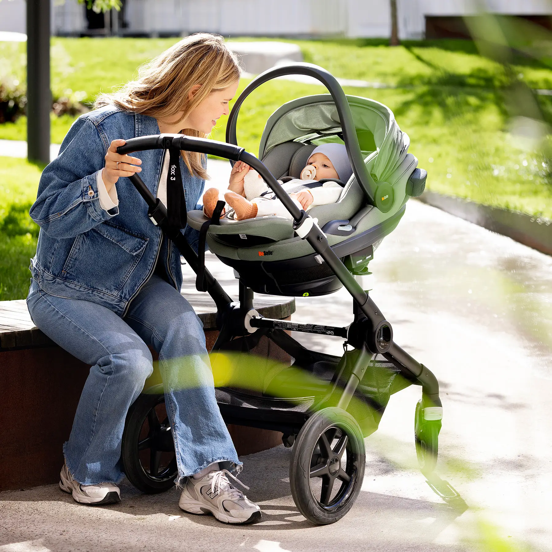 Atrybuty BeSafe Go Beyond 2 + Baza Beyond 0-13 kg