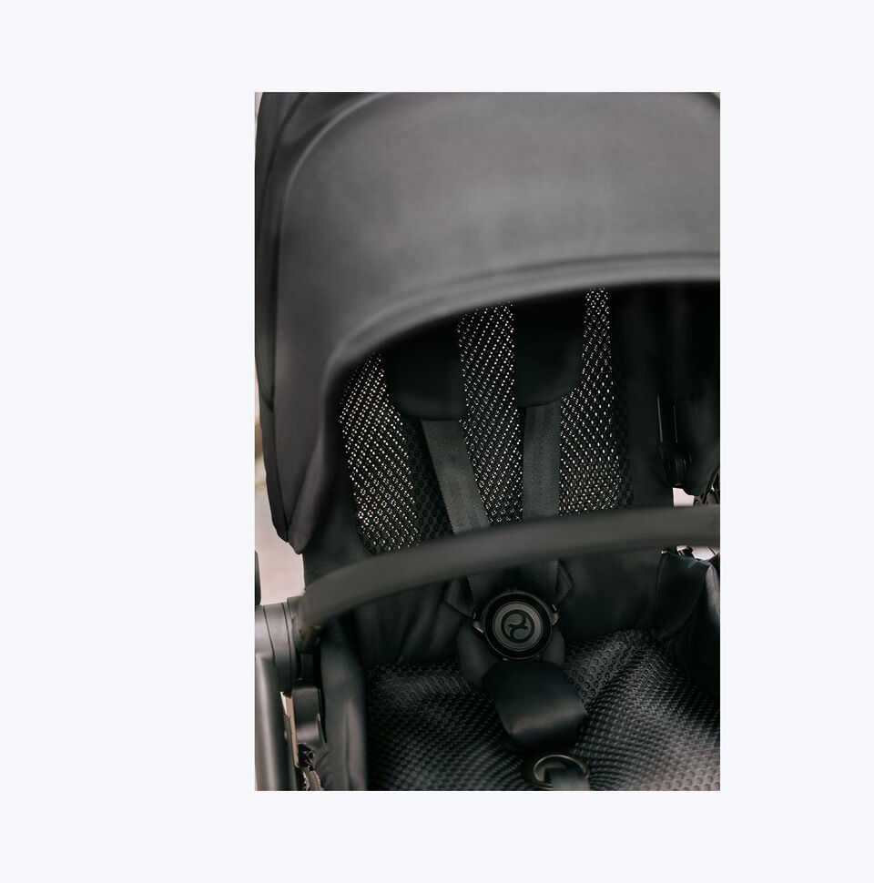 Zaleta Cybex Melio Carbon 2025