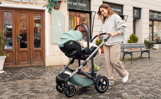 Britax Romer Smile 5Z + Gondola funkcjonalność