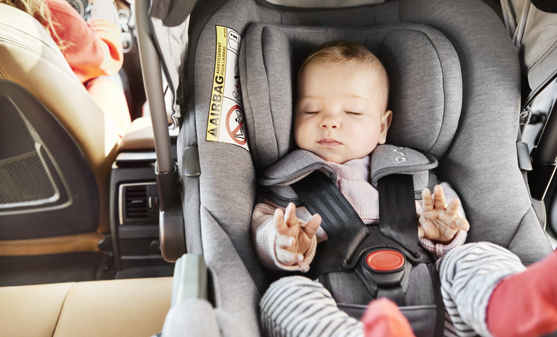 Nuna PIPA Icon + Baza PIPAFIX | fotelik samochodowy 0-13 kg